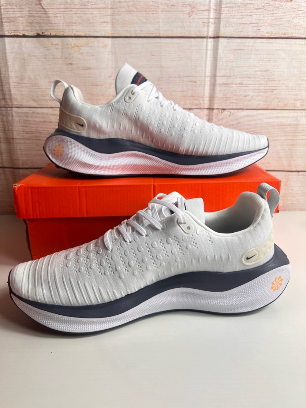 Nike ReactX Infinity Run 4 Size 10 Men Platinum Tint Total Orange EU 44 NEW